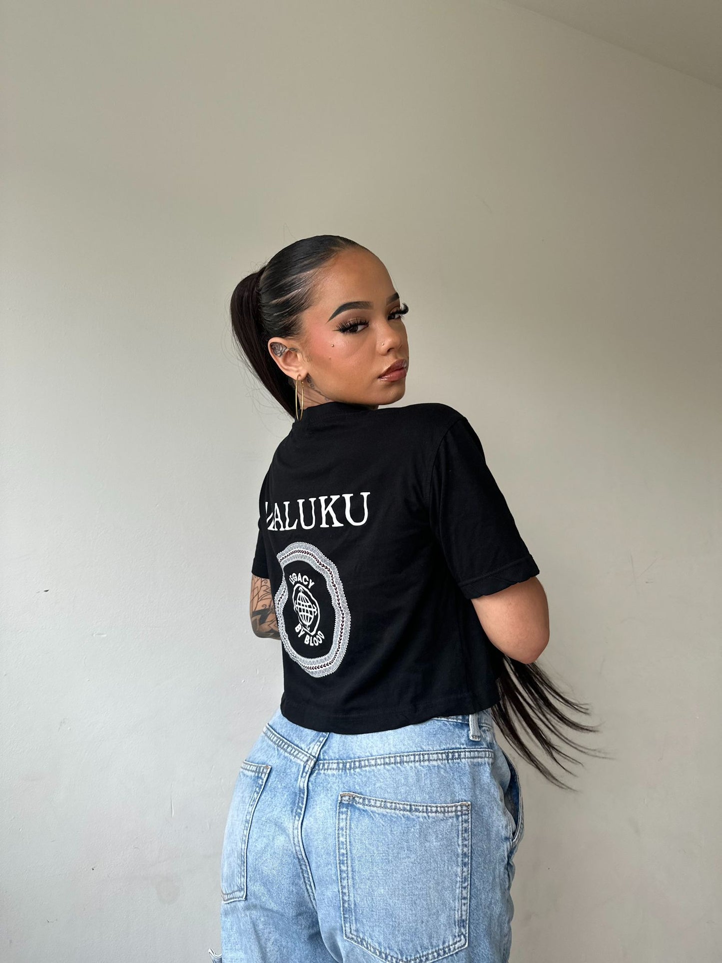 Croptop Maluku Represent